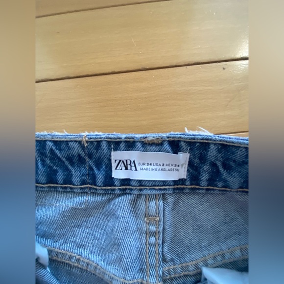 Zara jeans - Picture 2 of 2